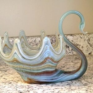 Murano style glass Swan bowl